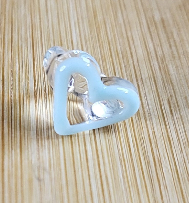 Light Mint Heart Glass Loc Bead
