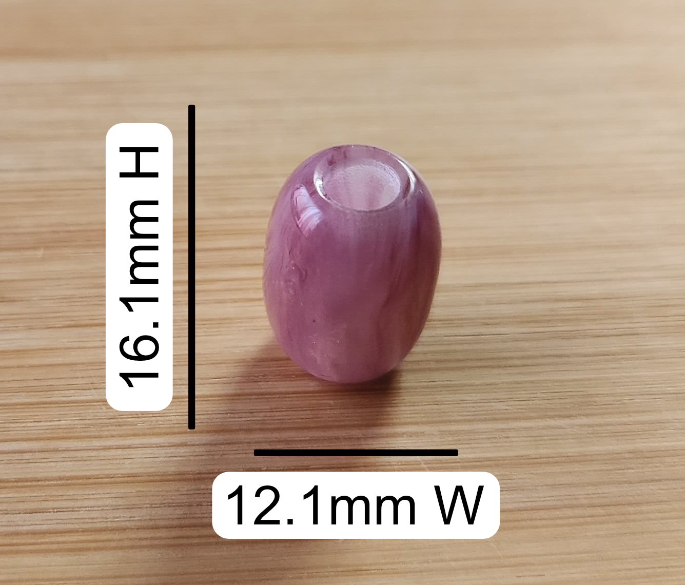 15 Lilac Barrel Resin Loc Bead