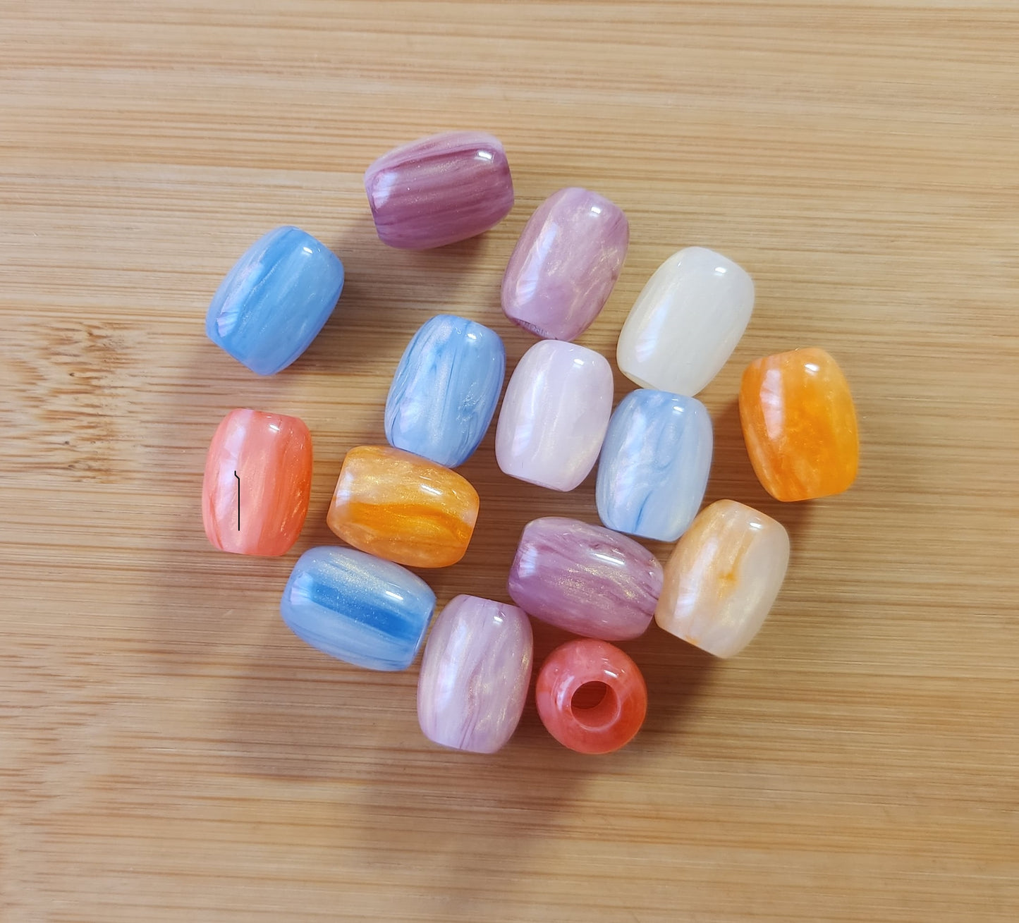 15 Assorted Barrel Resin Loc Bead