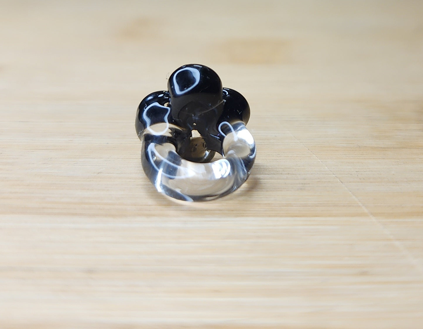 Club Glass Loc Bead